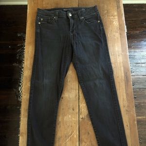 Black Fidelity jeans